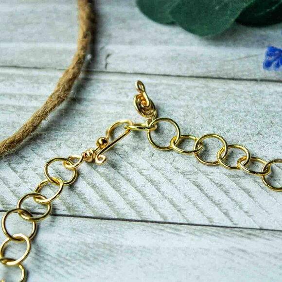 Peach Aventurine Bead Bracelet with Handmade Gold Chain Links - Picture 7 of 15